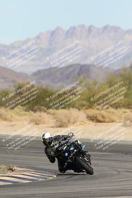 media/Nov-16-2025-Race Pace (Sun) [[8c5fa54630]]/Non Verified Riders (1st 20 Minutes)/2-Turn 10 (1010am)/